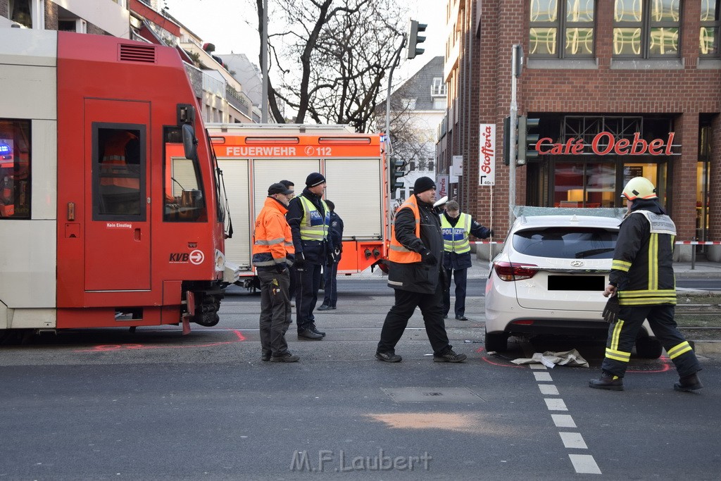 VU PKW Strab Koeln Mitte Pipinenstr Hohestr P131.JPG - Miklos Laubert